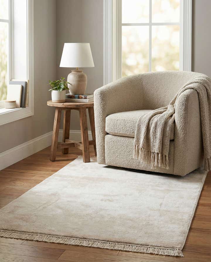 2' 6 x 4' 11 Hand Knotted Darya Wool Rug