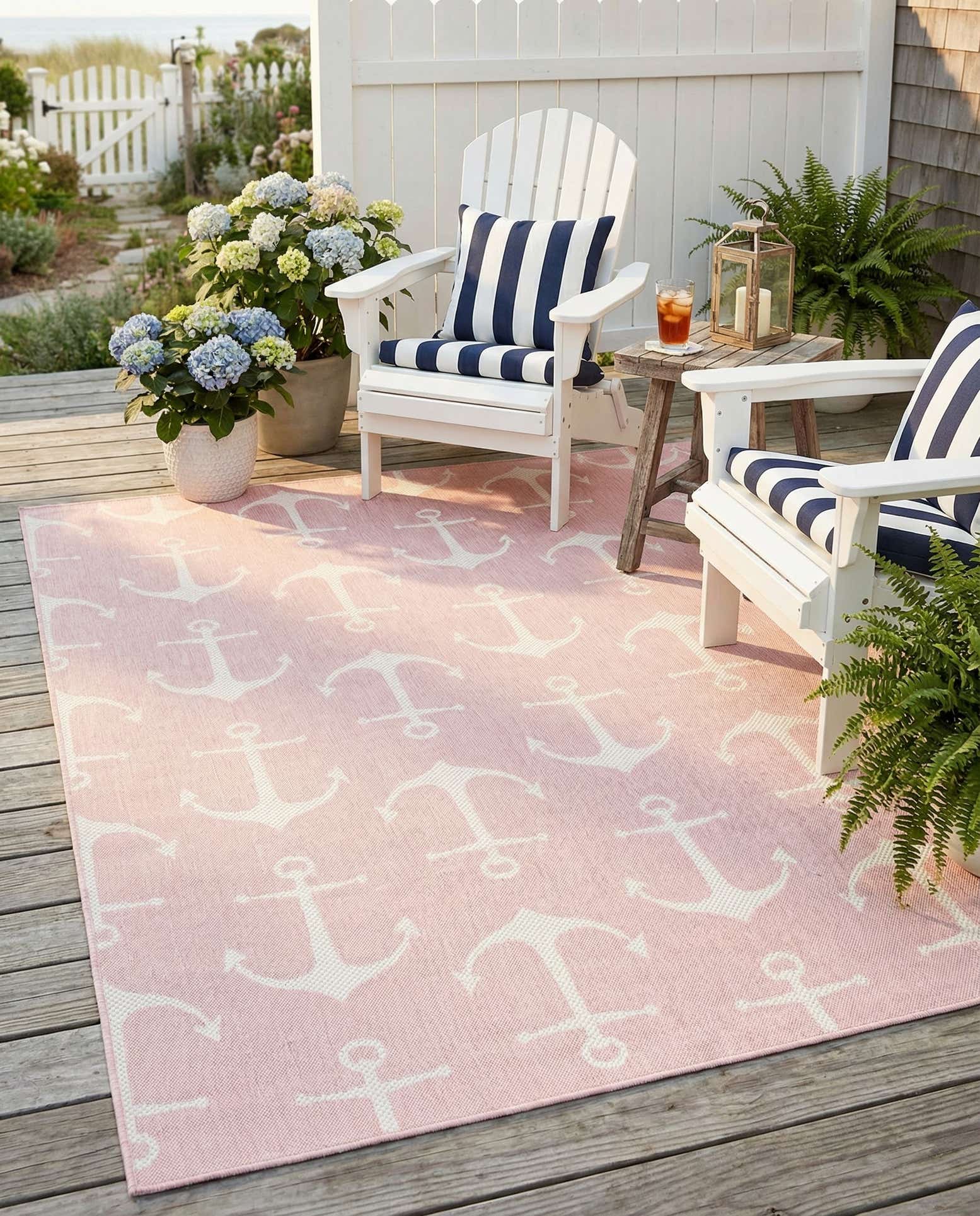 6' x 9' Easy-Clean Coastal Indoor / Outdoor Rug