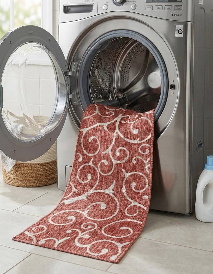 Detail image of 2' x 6'  Washable Botanical Indoor / Outdoor Runner Rug