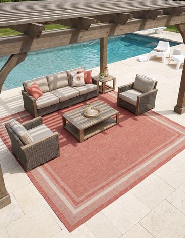 13' x 13' Easy-Clean Border Indoor / Outdoor Square Rug
