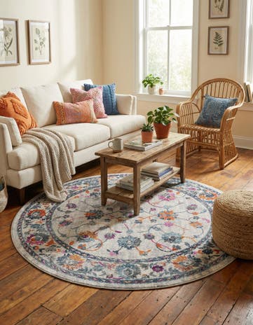 Ivory Budapest Round Rug