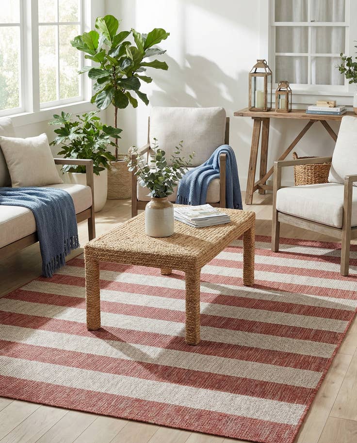 Detail image of 5' 3 x 7' Easy-Clean Ribbon Indoor / Outdoor Rug