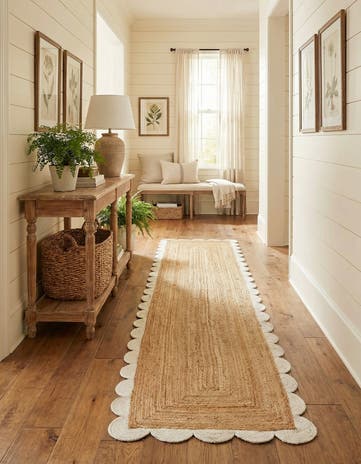 3' 3 x 14' 1 Handmade Scallop Braided Jute Runner Rug