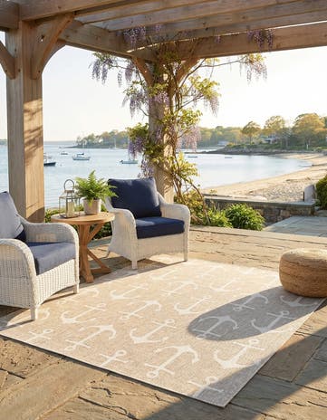 7' 10 x 7' 10 Easy-Clean Coastal Indoor / Outdoor Square Rug