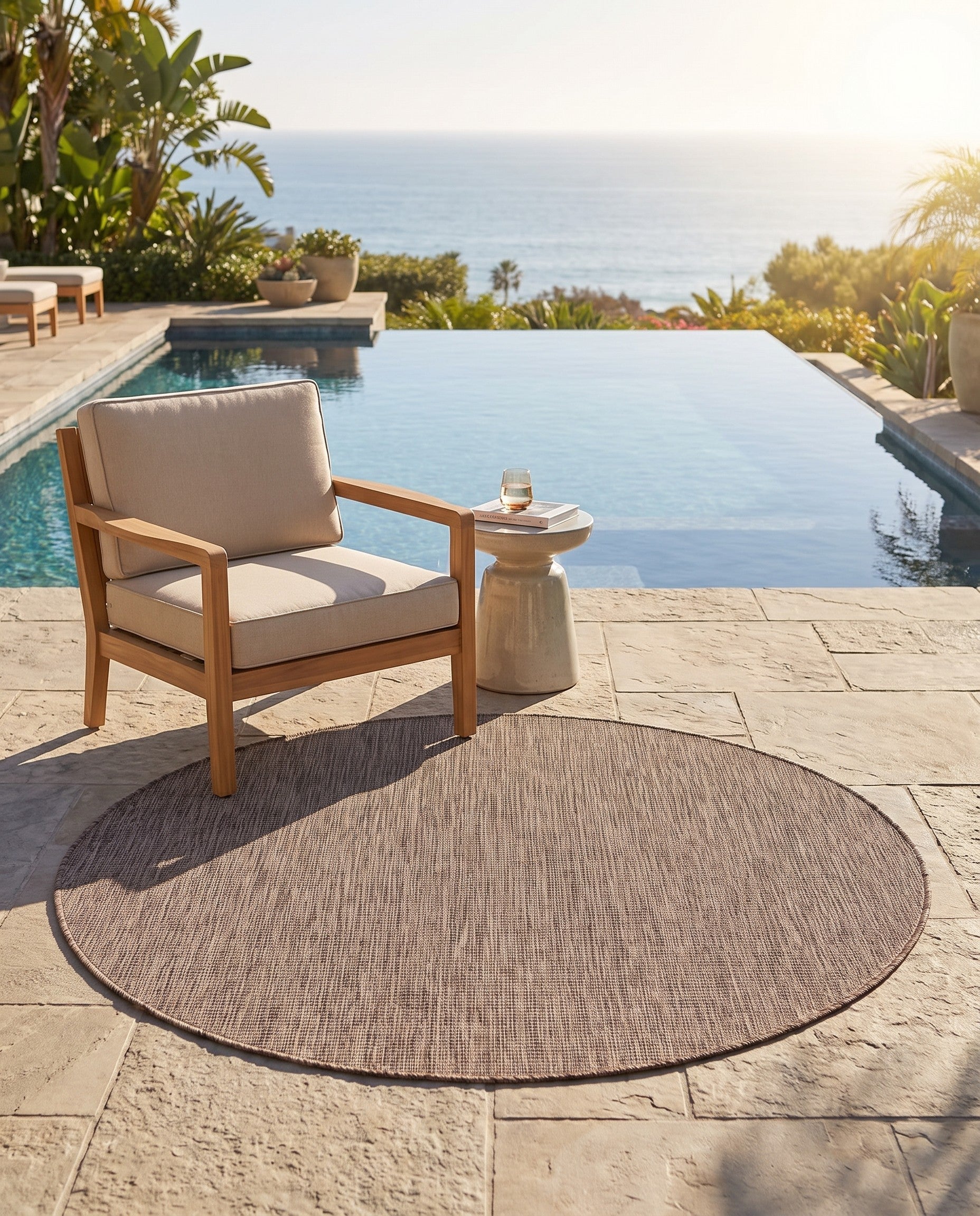 5' 3 x 5' 3 Easy-Clean Solid Indoor / Outdoor Round Rug