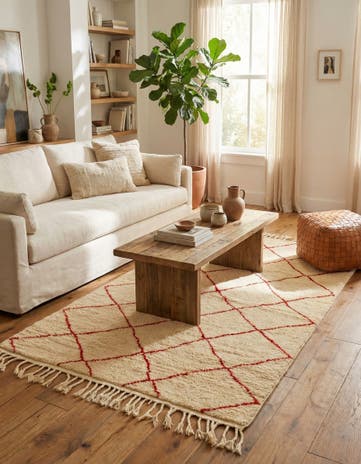 5' x 8' 4 Hand Knotted Moroccan Wool Rug