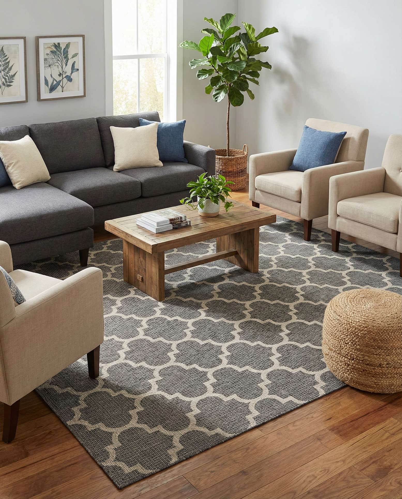 9' x 12' Easy-Clean Trellis Indoor / Outdoor Rug