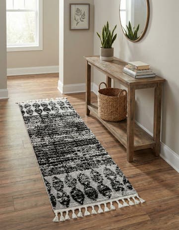 2' x 6' Cherokee Runner Rug