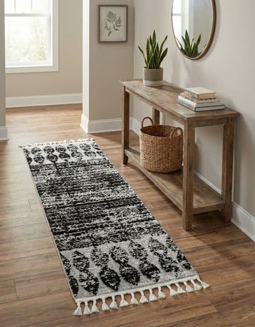 2' x 6' Cherokee Runner Rug