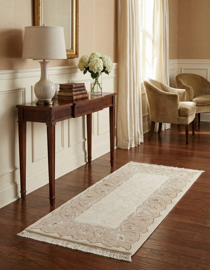 Detail image of 2' 8 x 5'  Hand Knotted Darya Wool Rug