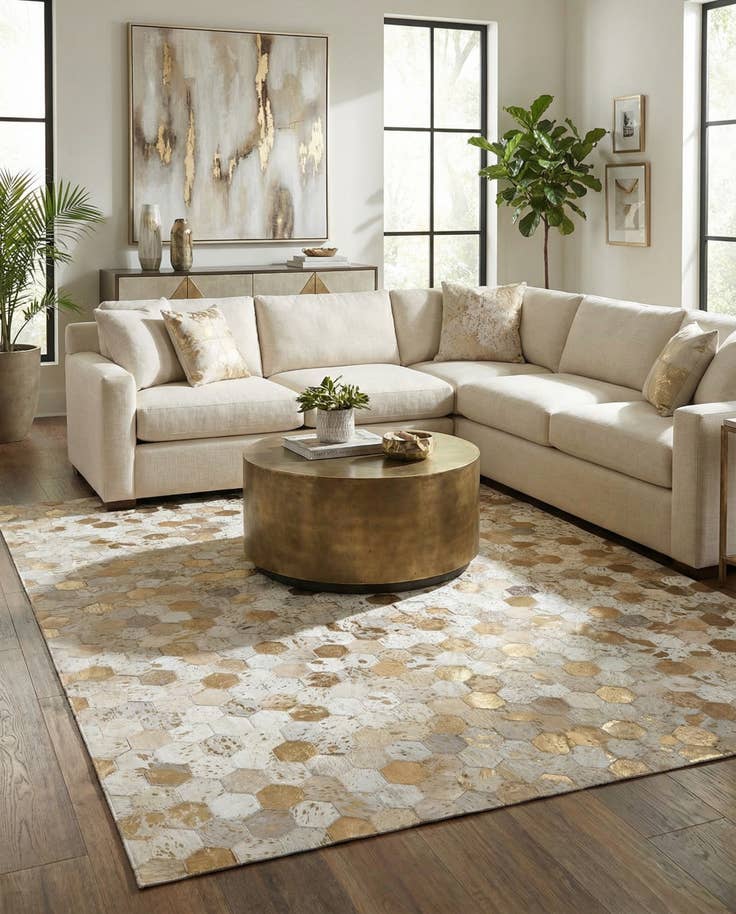 Detail image of 5' 4 x 7' 7 Cowhide Stocks Rug