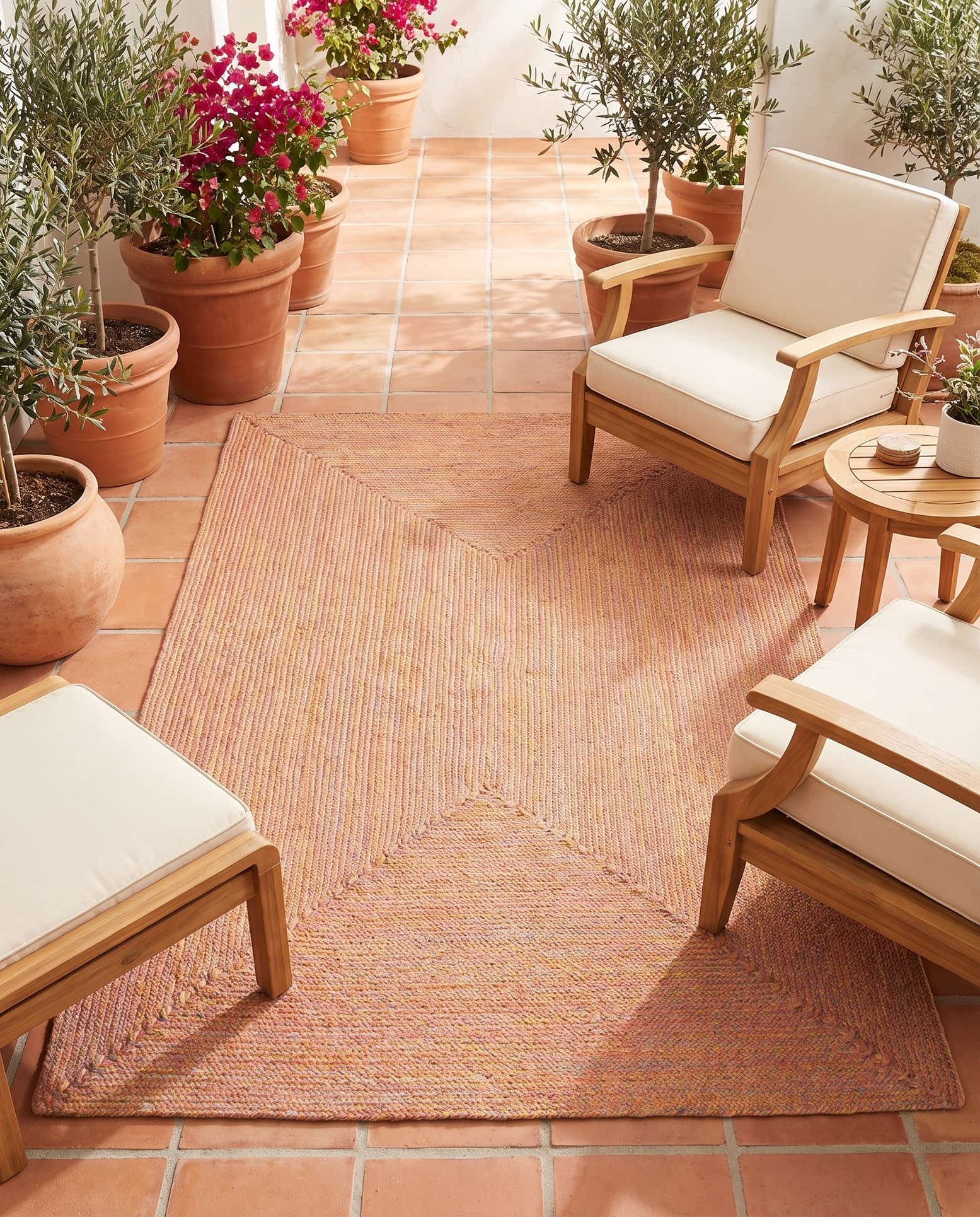 5' 3 x 8' Hand Braided Eco Verse Washable Indoor / Outdoor Rug