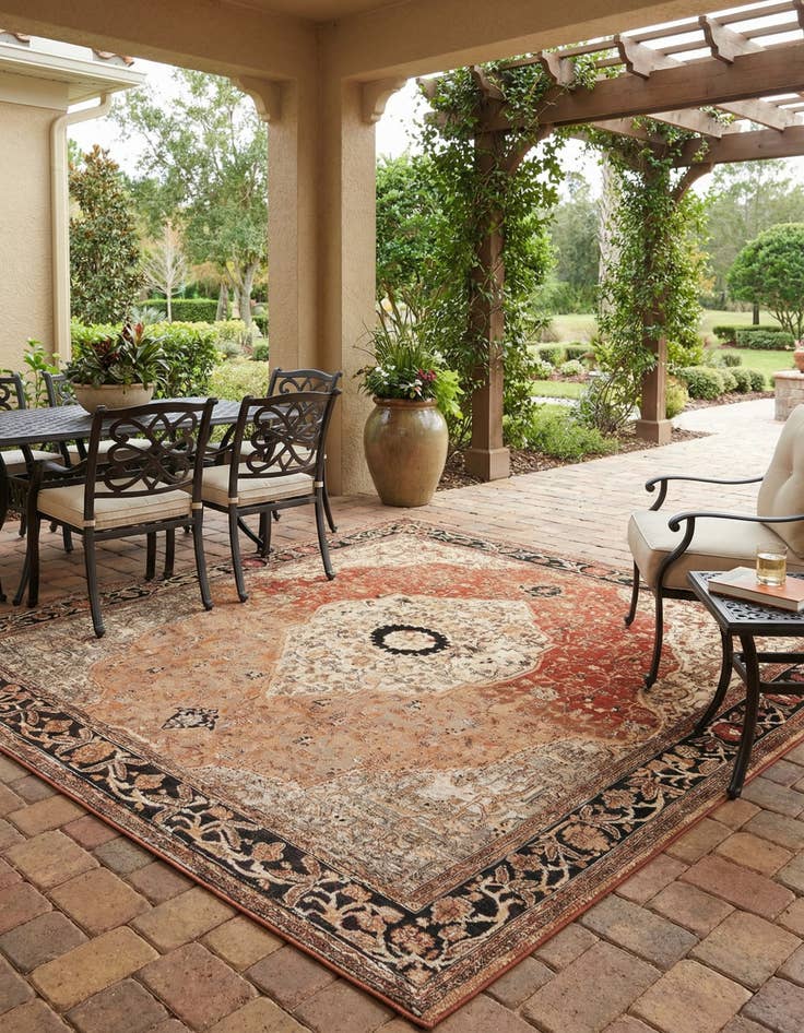 Detail image of 10' x 10'  Washable Traditional Indoor / Outdoor Square Rug