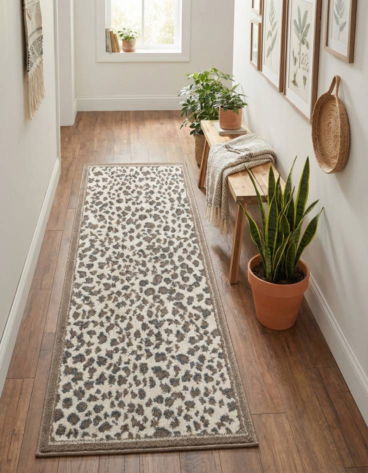 Detail image of 2' x 5' Safari Runner Rug
