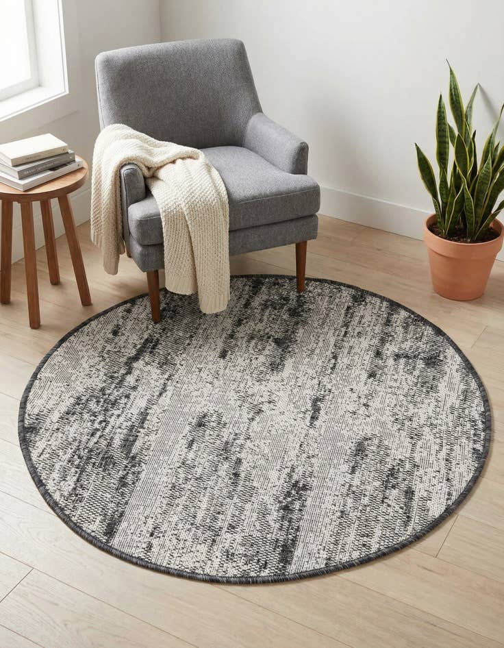 Detail image of  3' x 3'  Washable Modern Indoor / Outdoor Round Rug