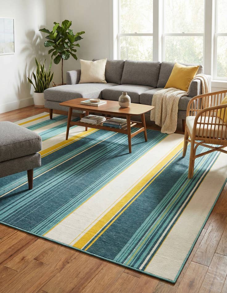 Detail image of  7' 10 x 10'  Washable Border Indoor / Outdoor Rug