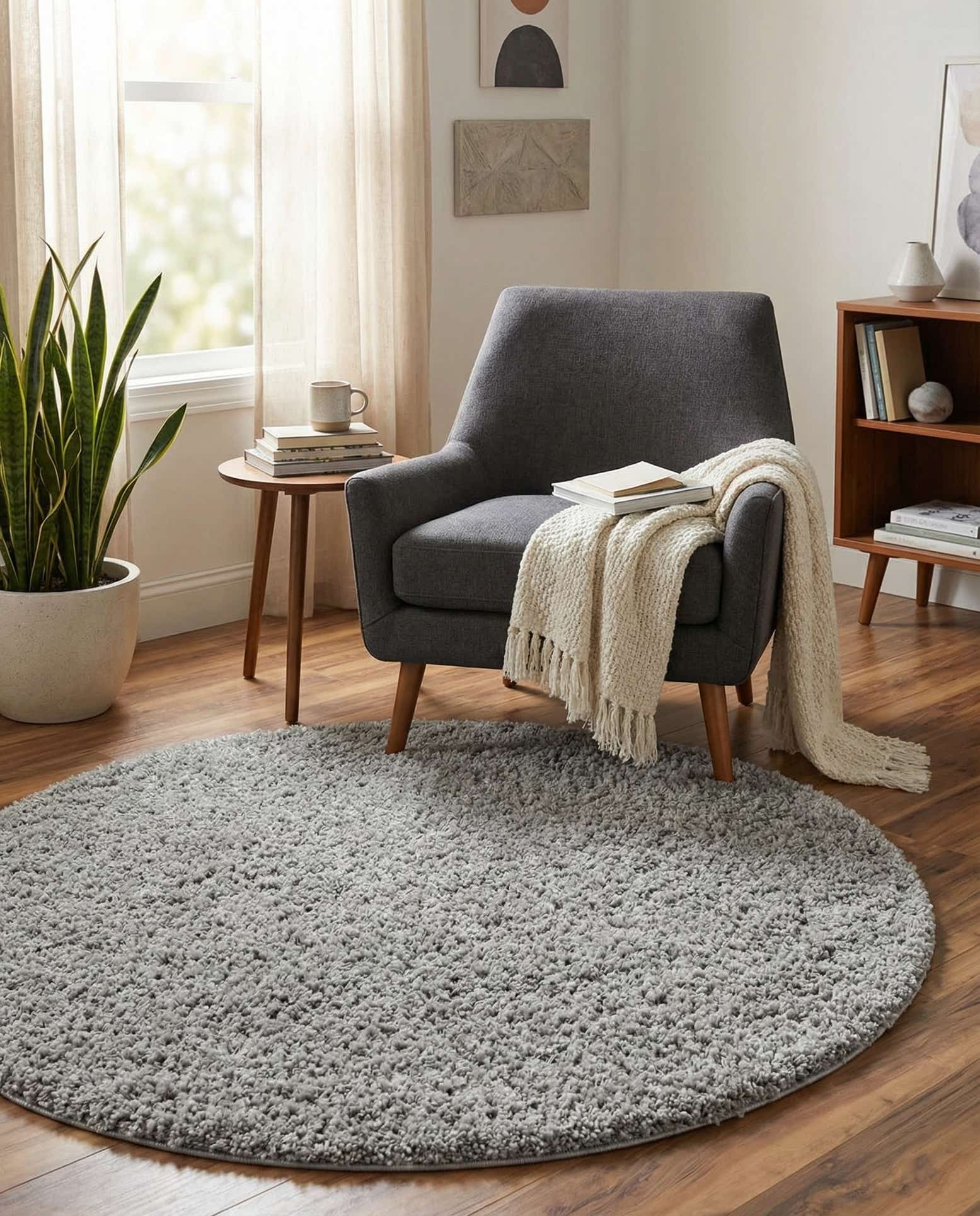 5' x 5' Everyday Shag Round Rug