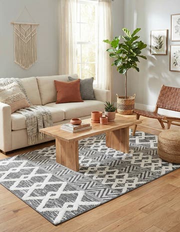 5' 3 x 8' Sabrina Soto Casa Valencia Rug