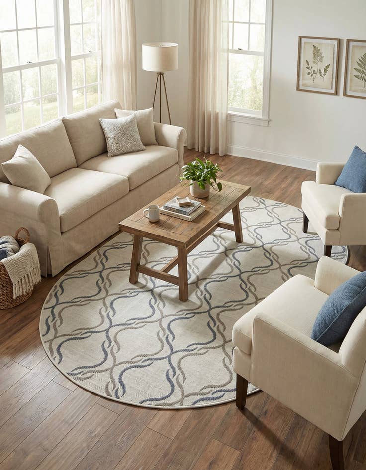 Detail image of 5' 3 x 8'  Washable Trellis Indoor / Outdoor Oval Rug