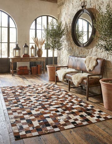5' x 7' 10 Cowhide Rug