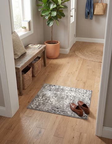 2' x 3' Monte Carlo Rug