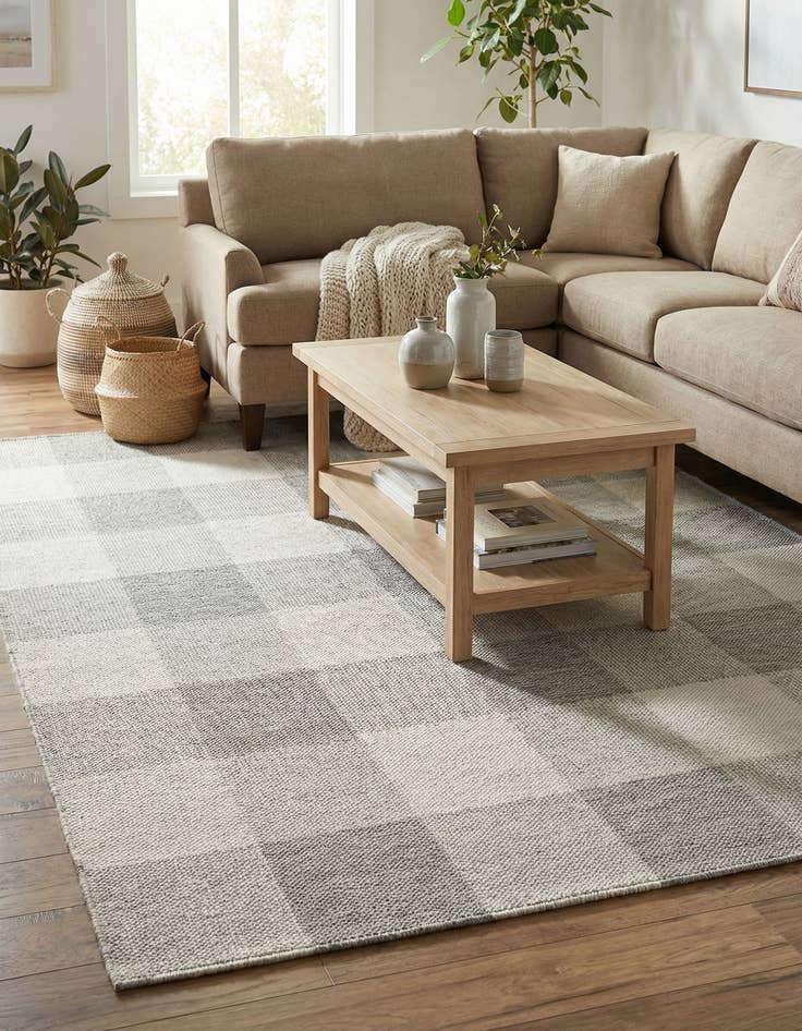Detail image of  5' 3 x 7'  Washable Checkered Indoor / Outdoor Rug