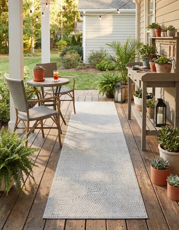 2' 7 x 10' Easy-Clean Sabrina Soto Indoor / Outdoor Runner Rug