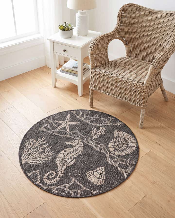 3' x 3' Easy-Clean Coastal Indoor / Outdoor Round Rug