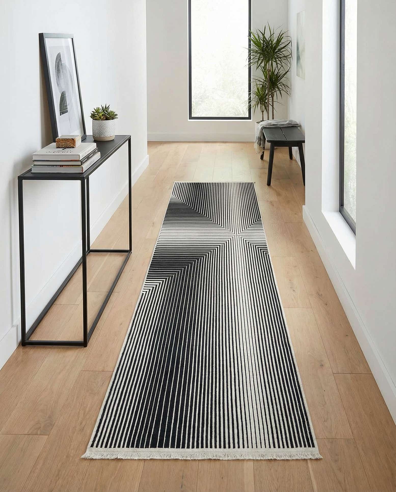 2' 7 x 12' Milano Runner Rug