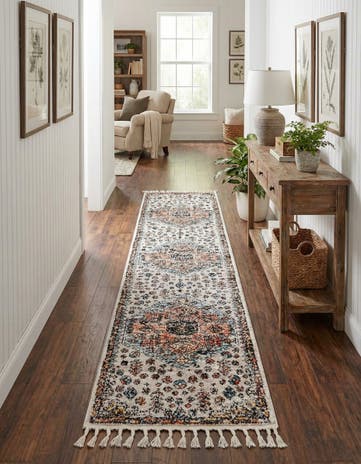 2' 7 x 13' Aramis Runner Rug
