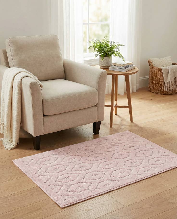 Detail image of 2' x 3' Easy-Clean Trellis Textured Indoor / Outdoor Rug