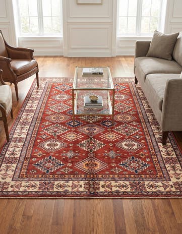 5' 7 x 8' Hand Knotted Kazak Oriental Rug