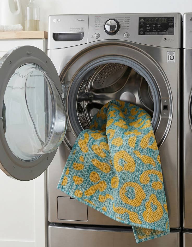 Detail image of 3' x 5' 3  Washable Safari Indoor / Outdoor Rug