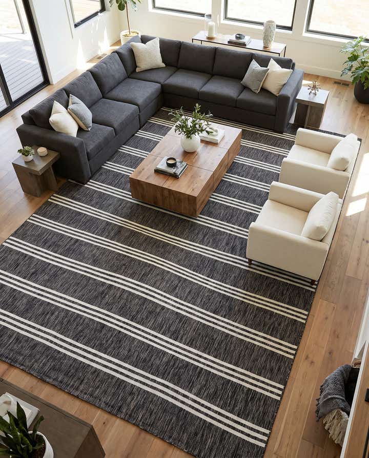 10' x 14' Easy-Clean Jill Zarin Anguilla Indoor / Outdoor Rug