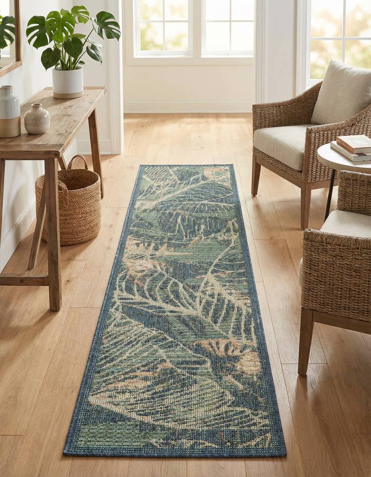 Detail image of 2' x 7' 10 Easy-Clean Baja Indoor / Outdoor Runner Rug