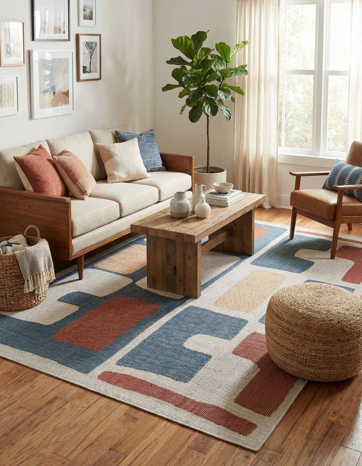 Detail image of 6' 1 x 9'  Washable Baja Indoor / Outdoor Rug