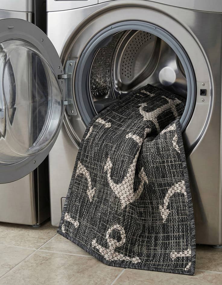 Detail image of 1' 4 x 1' 4  Washable Coastal Indoor / Outdoor Sample Rug