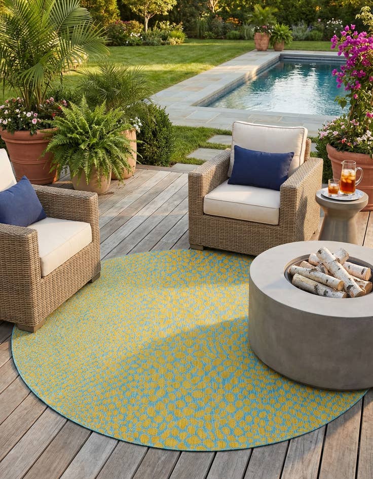 Detail image of 10' 8 x 10' 8 Easy-Clean Jill Zarin Cape Town Indoor / Outdoor Round Rug