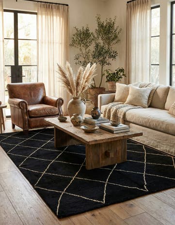 5' 7 x 8' Hand Knotted Moroccan Wool Rug