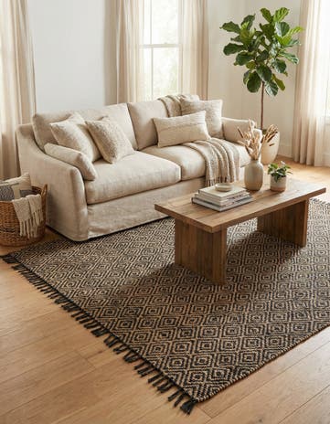 6' 1 x 9' Hand Woven Braided Jute Rug