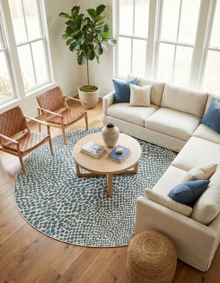 Detail image of 10' 8 x 10' 8 Easy-Clean Jill Zarin Cape Town Indoor / Outdoor Round Rug