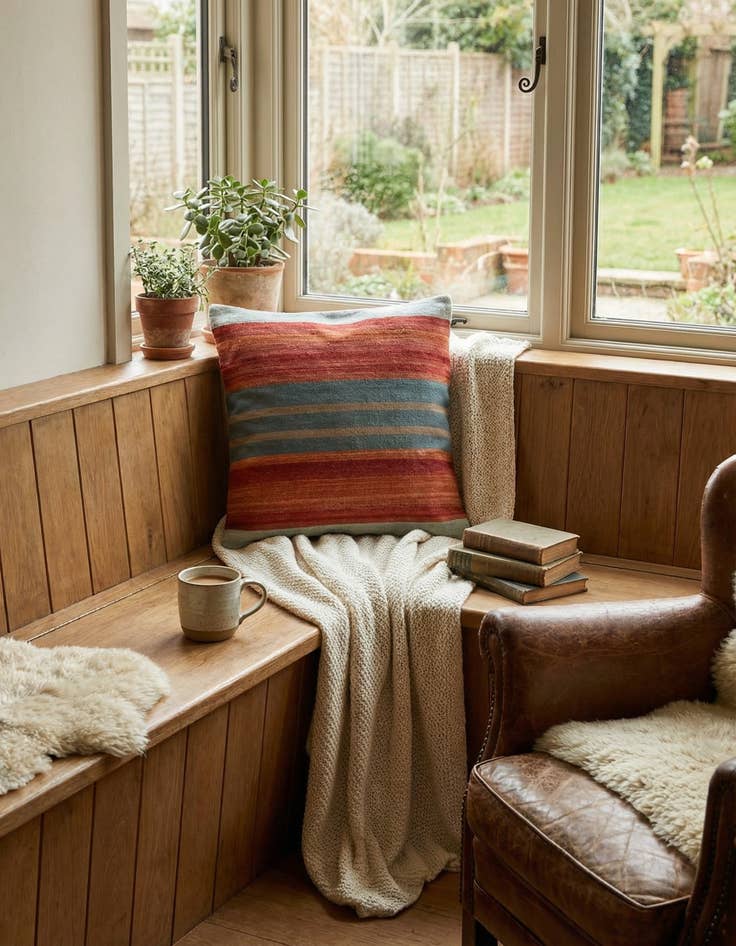 Detail image of 3' 2 x 3' 4  Hand Woven Pillow Wool Square Rug