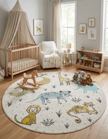 7' 10 x 7' 10 Animals Whimsy Kids Round Rug