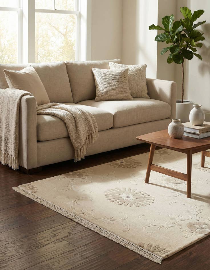 Detail image of 2' 11 x 5'  Hand Knotted Darya Wool Rug