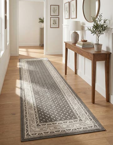 2' 9 x 9' 10 SoHo Runner Rug
