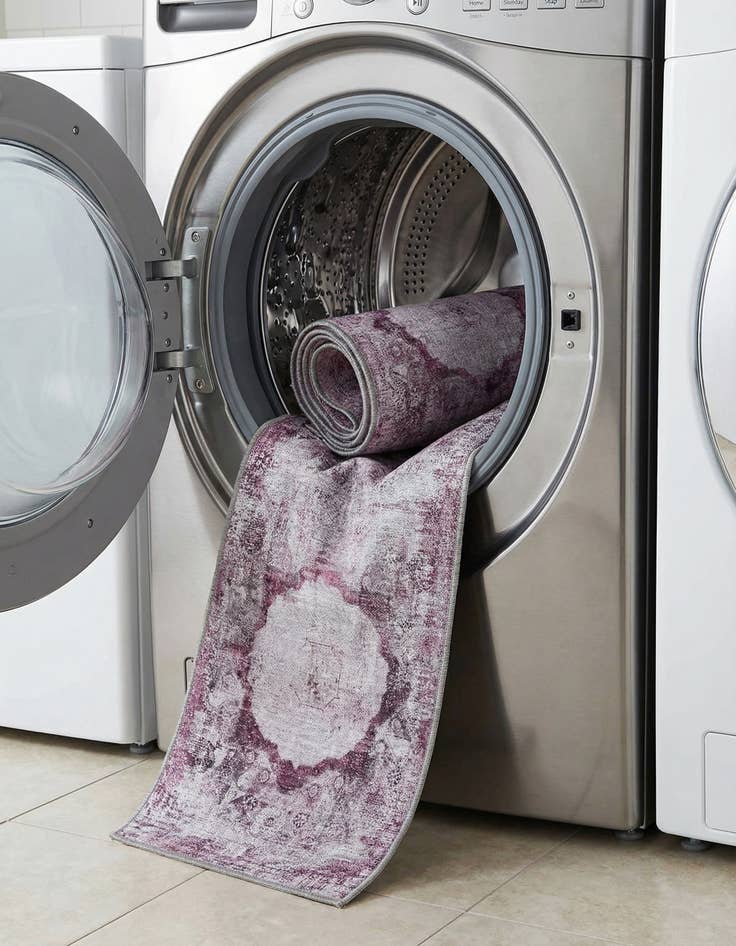 Detail image of 2' x 8'  Washable Yara Runner Rug