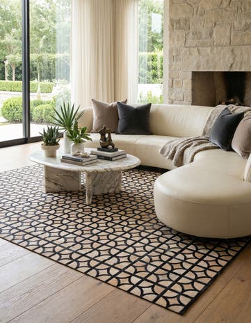 8' 2 x 10' Cowhide Leather Rug