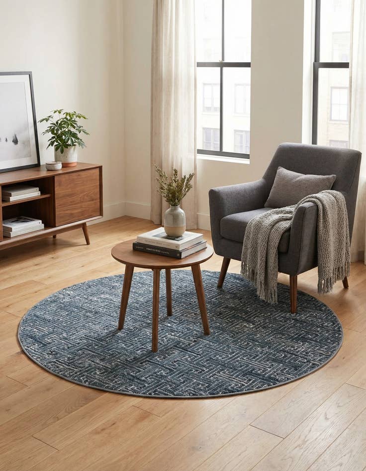 Detail image of 3' 3 x 3' 3 Uptown Park Avenue Round Rug