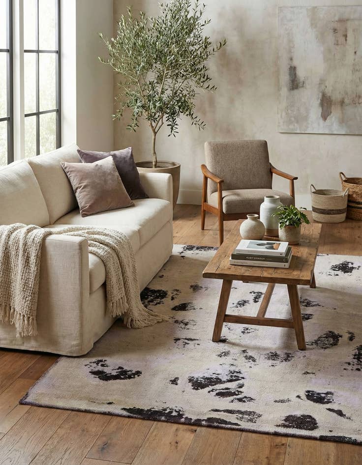 Detail image of 4' x 5' 10  Hand Knotted Ultra Vintage Persian Wool Rug