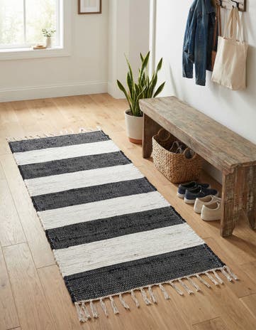 2' x 5' 1 Hand Woven Chindi Rag Runner Rug